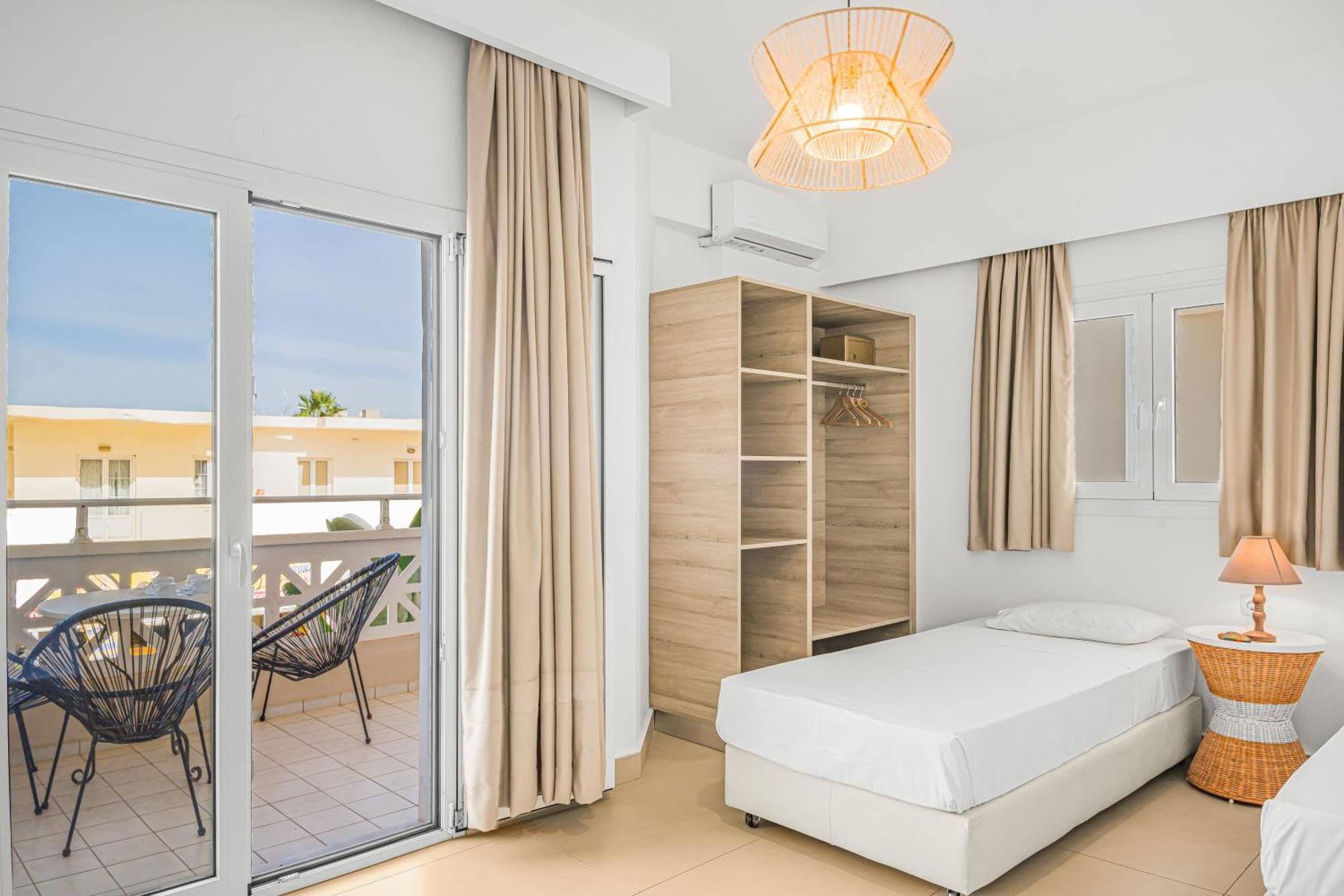 Vergina Apartments & Suites Malia  Bagian luar foto