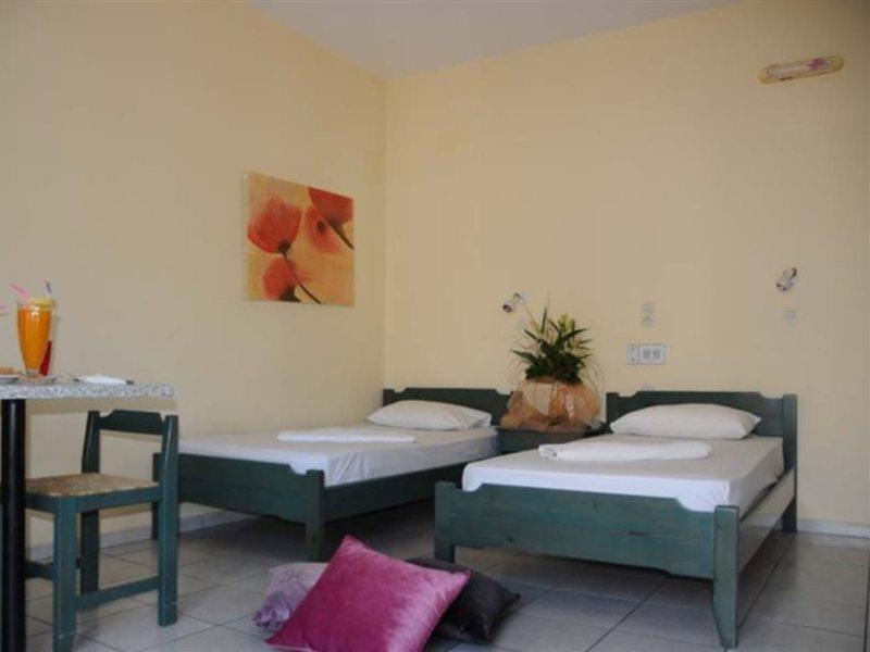 Vergina Apartments & Suites Malia  Bagian luar foto